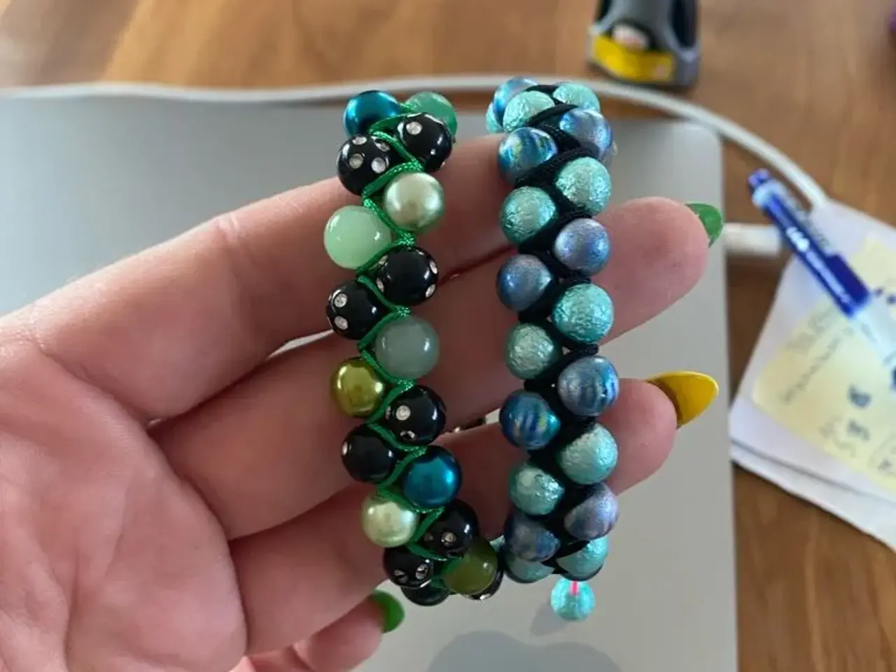 Billede 8 - Nye knyttede armbånd