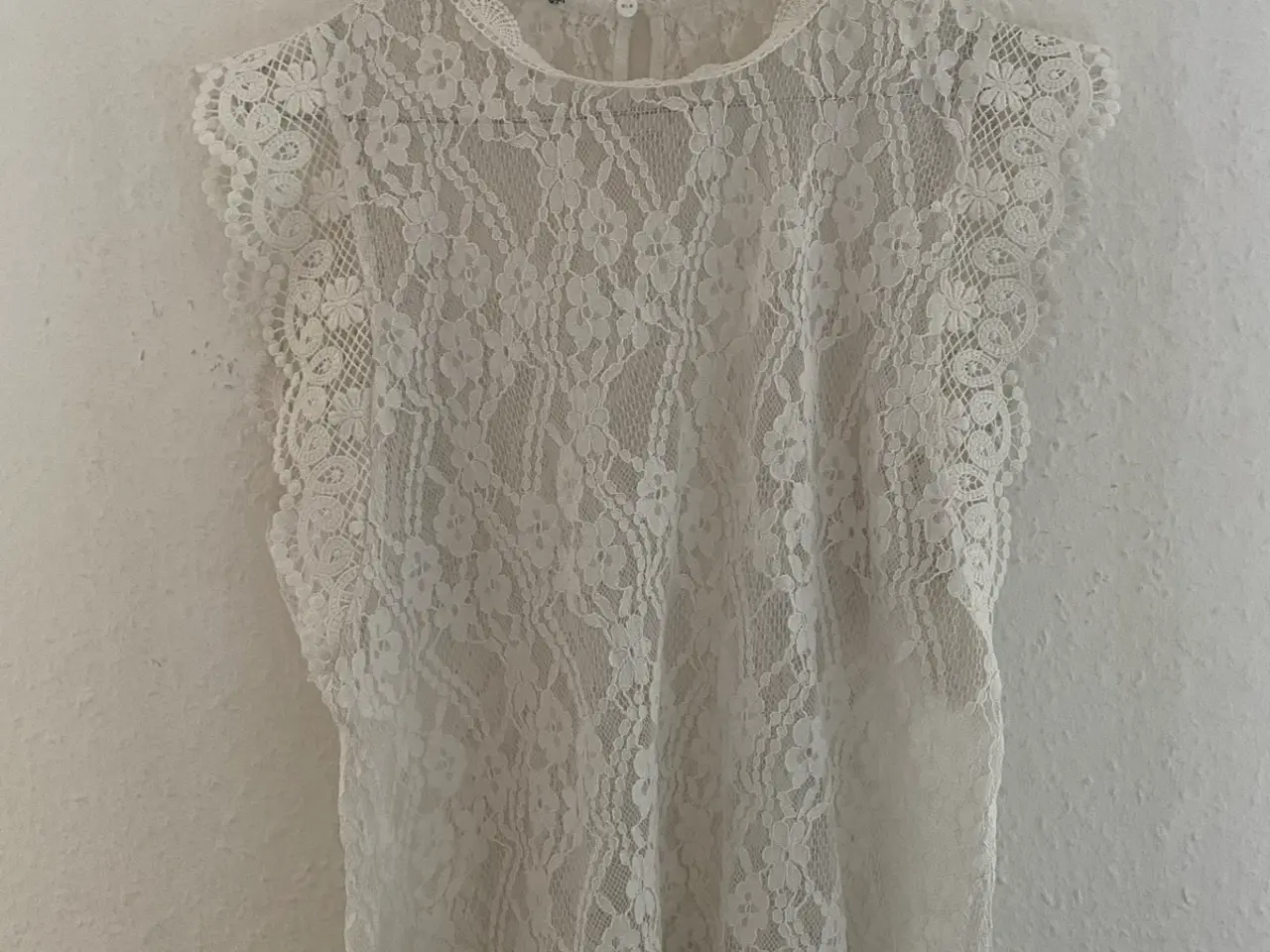 Billede 5 - Hvid blonde top M
