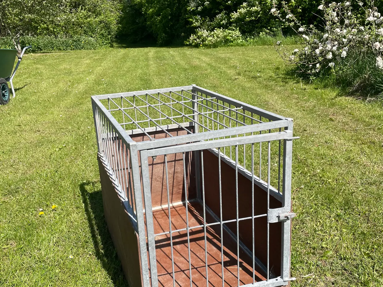 Billede 1 - Transportbur til mellemstor hund