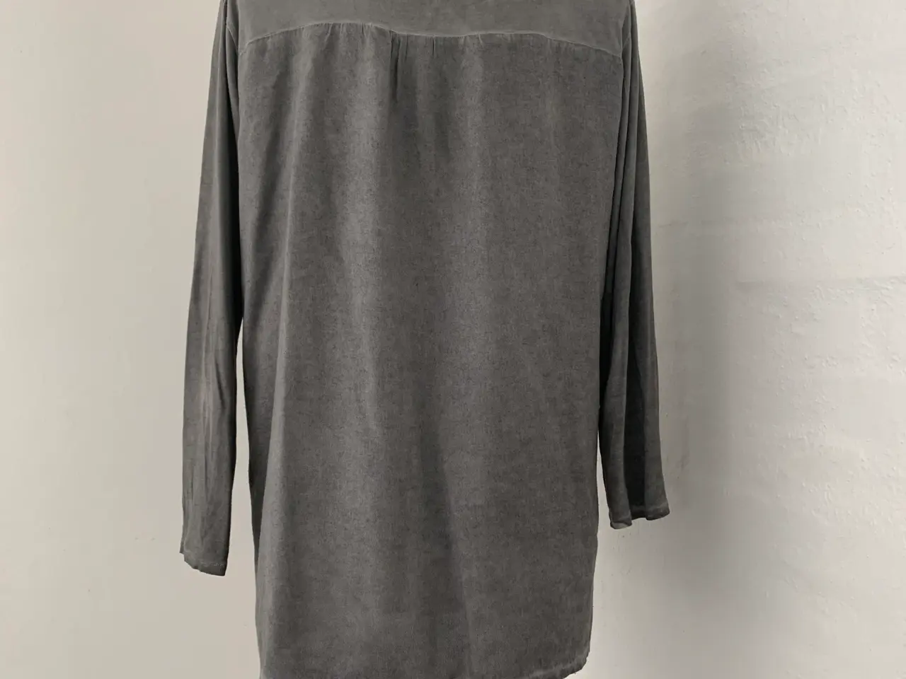 Billede 3 - Bluse str.42