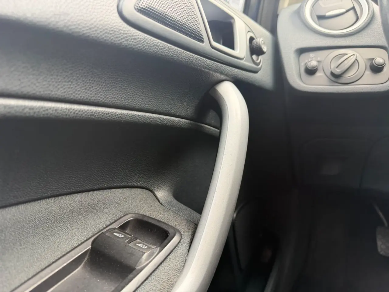 Billede 16 - Ford Fiesta 1,25 60 Ambiente