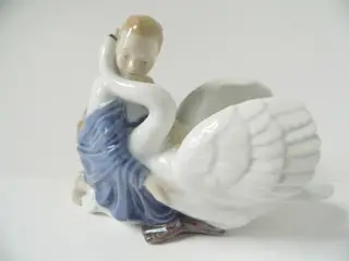 B&G Eliza og svanen