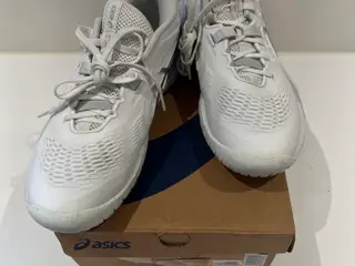 Asics padelsko