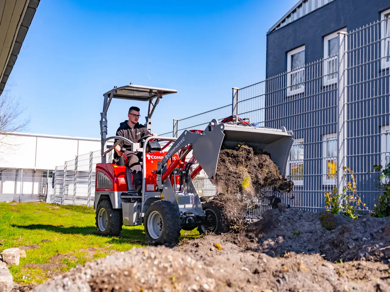 Billede 16 - Weidemaster elektrisk minilæsser - 500 kg