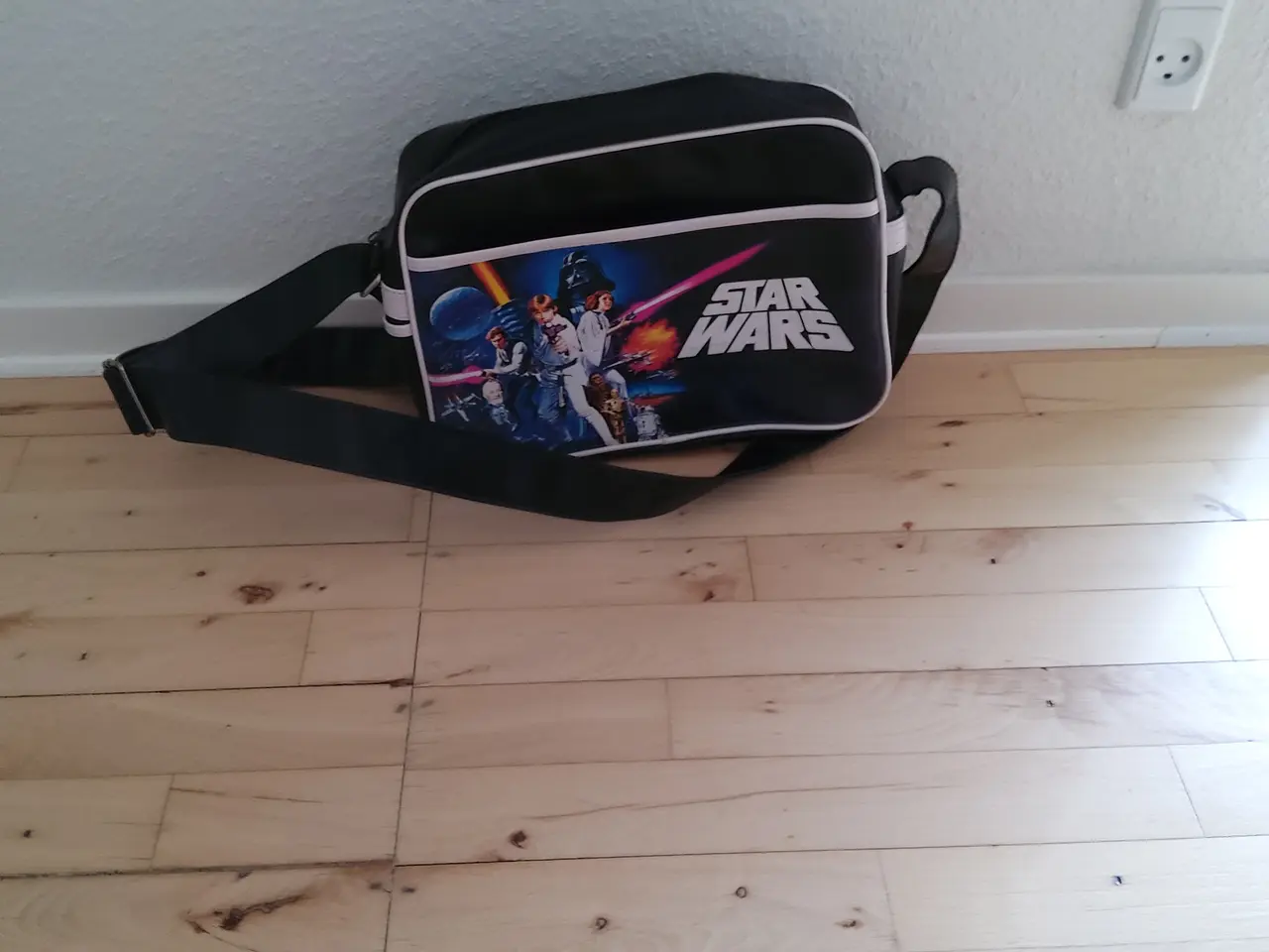 Billede 10 - Retro Star wars skuldertaske. I god stand.