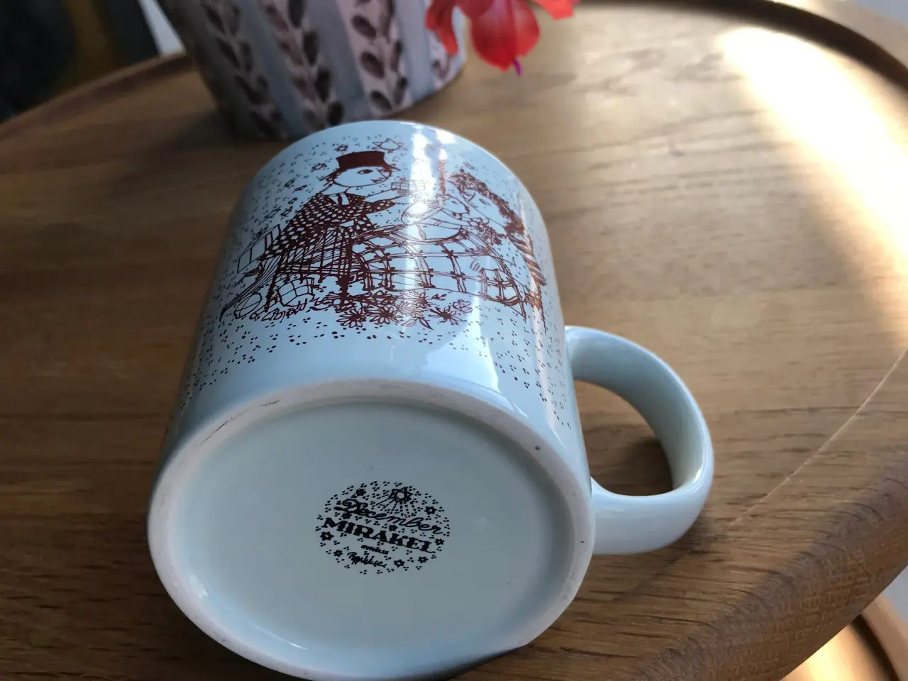 Billede 2 - Månedskrus i porcelæn - Design Bjørn Wiinblad