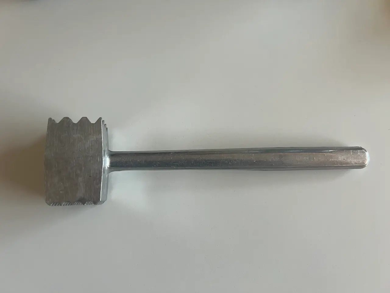 Billede 1 - Kødhammer i metal
