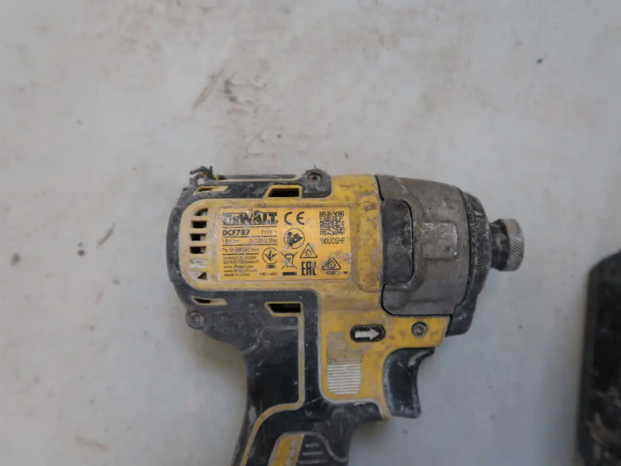 Billede 2 - Akku håndværktøj DEWALT DCF787 med 5 stk. batterier