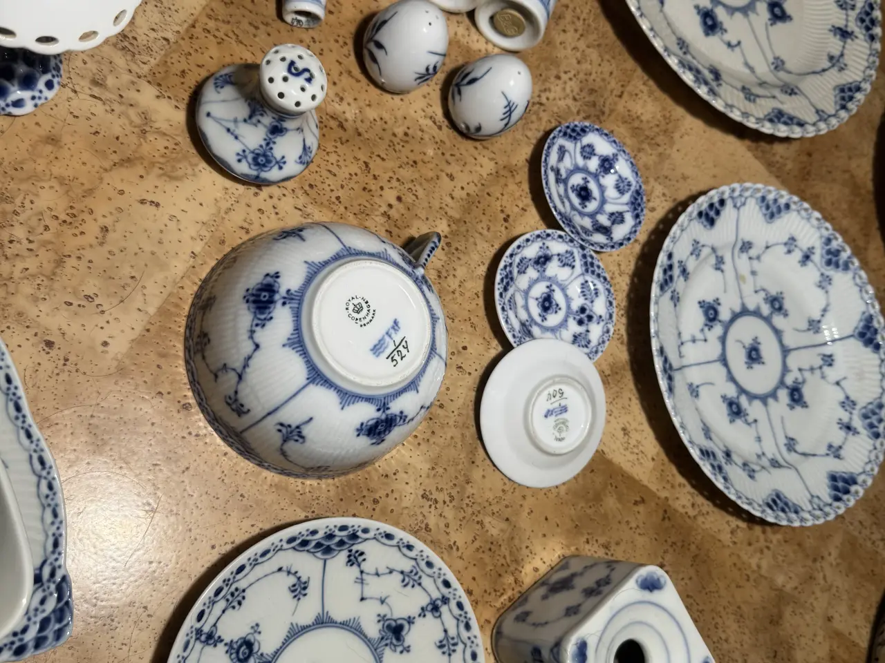 Billede 4 - Mussemalet porcelæn Sælges samlet