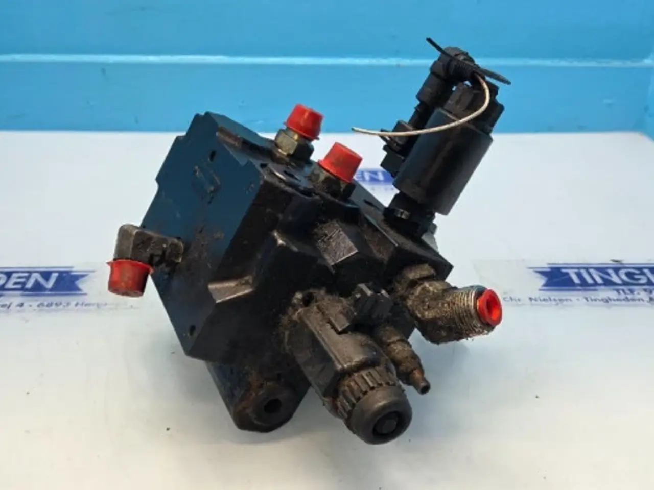 Billede 15 - New Holland CR9.90 Hydraulikventil 87313989