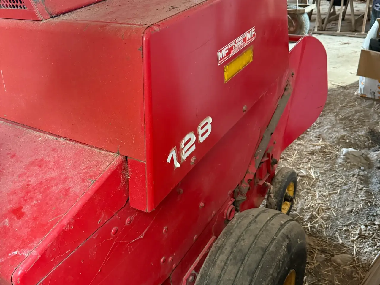 Billede 7 - Ballepresse Massey Ferguson 128