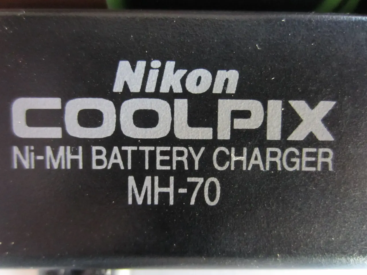 Billede 1 - Nikon MH-70 Ni-MH batteri lader til AA batterier