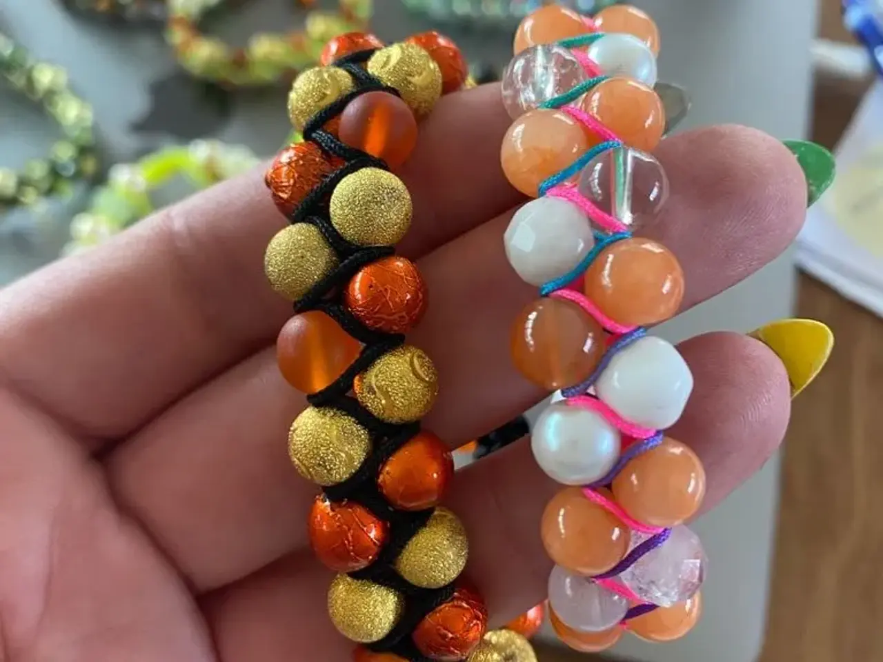 Billede 2 - Nye knyttede armbånd