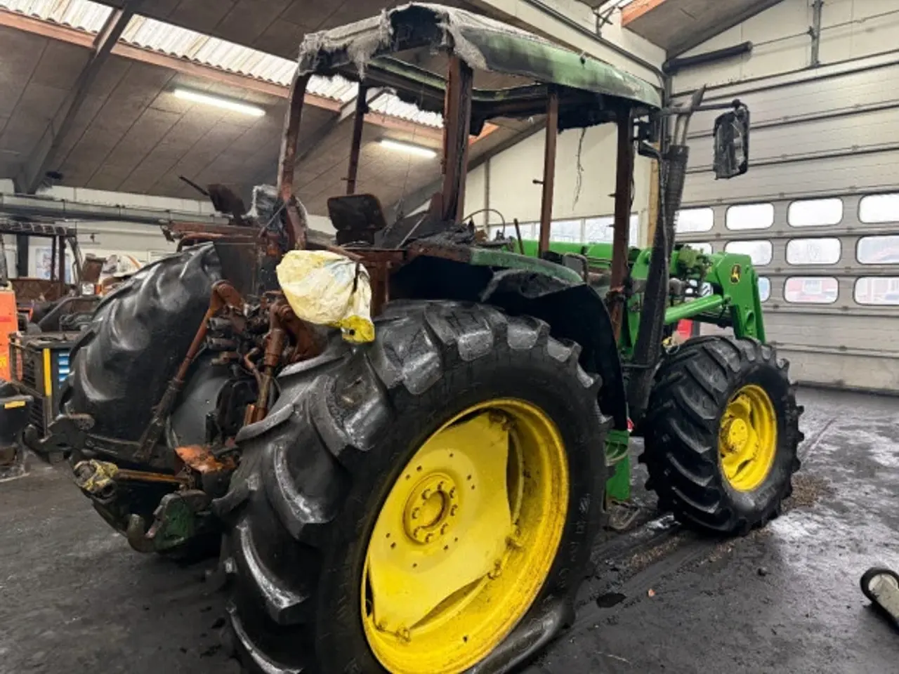 Billede 5 - John Deere 6300 Sælges i dele/For parts