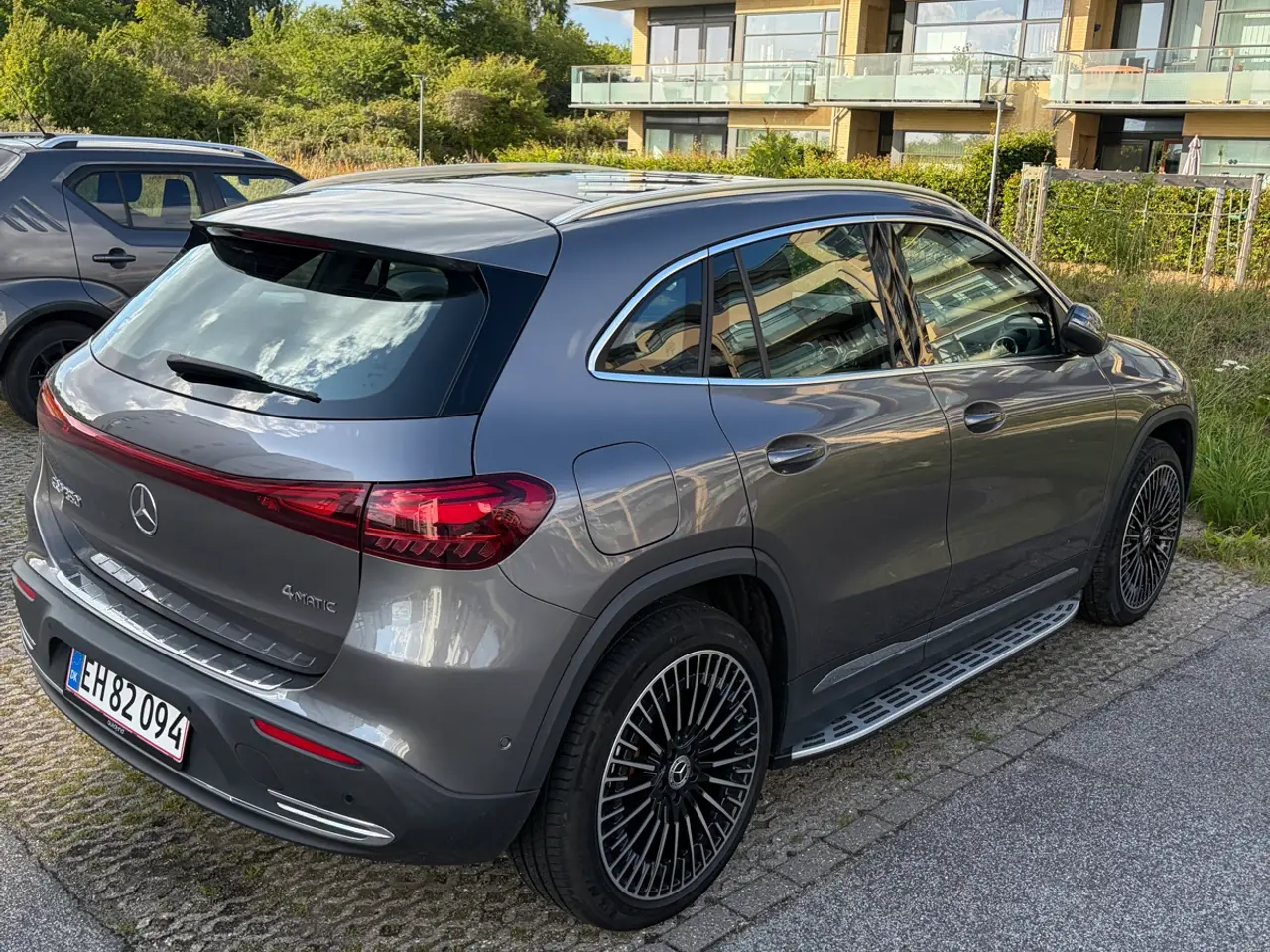 Billede 2 - Mercedes EQA 350. 4matic 