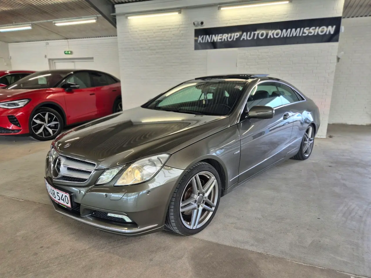 Billede 1 - Mercedes-Benz E350 3,5 CGI BlueEfficiency 292HK 2d Aut.
