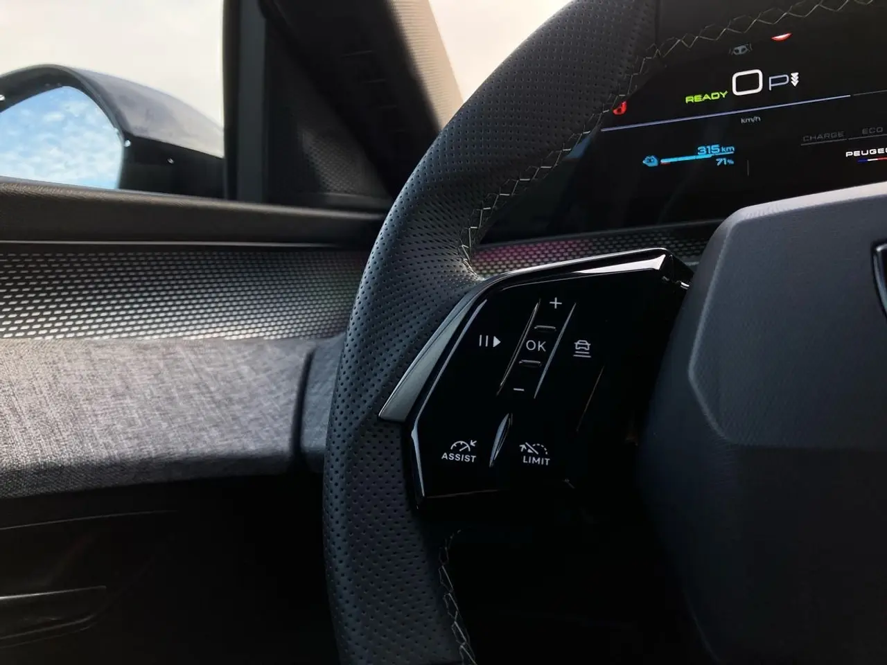 Billede 13 - Peugeot e-3008 77 GT Pack