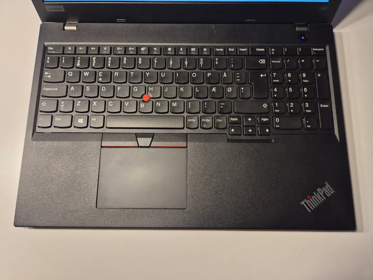 Billede 3 - Lenovo ThinkPad L590, Core i3, 8GB RAM, 128GB SSD