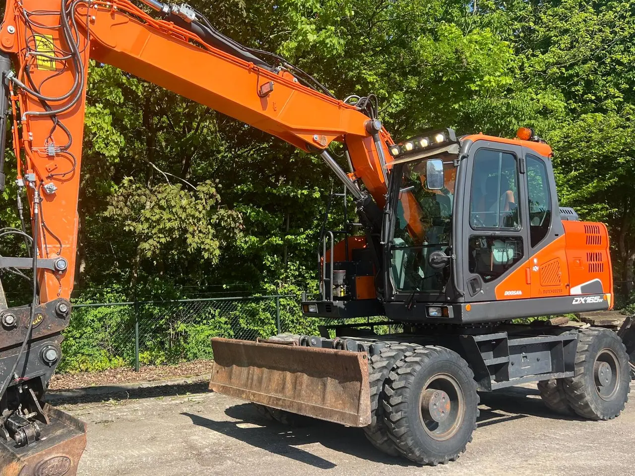 Billede 1 - gravemaskine 17 tons Doosan DX165W-5 2019