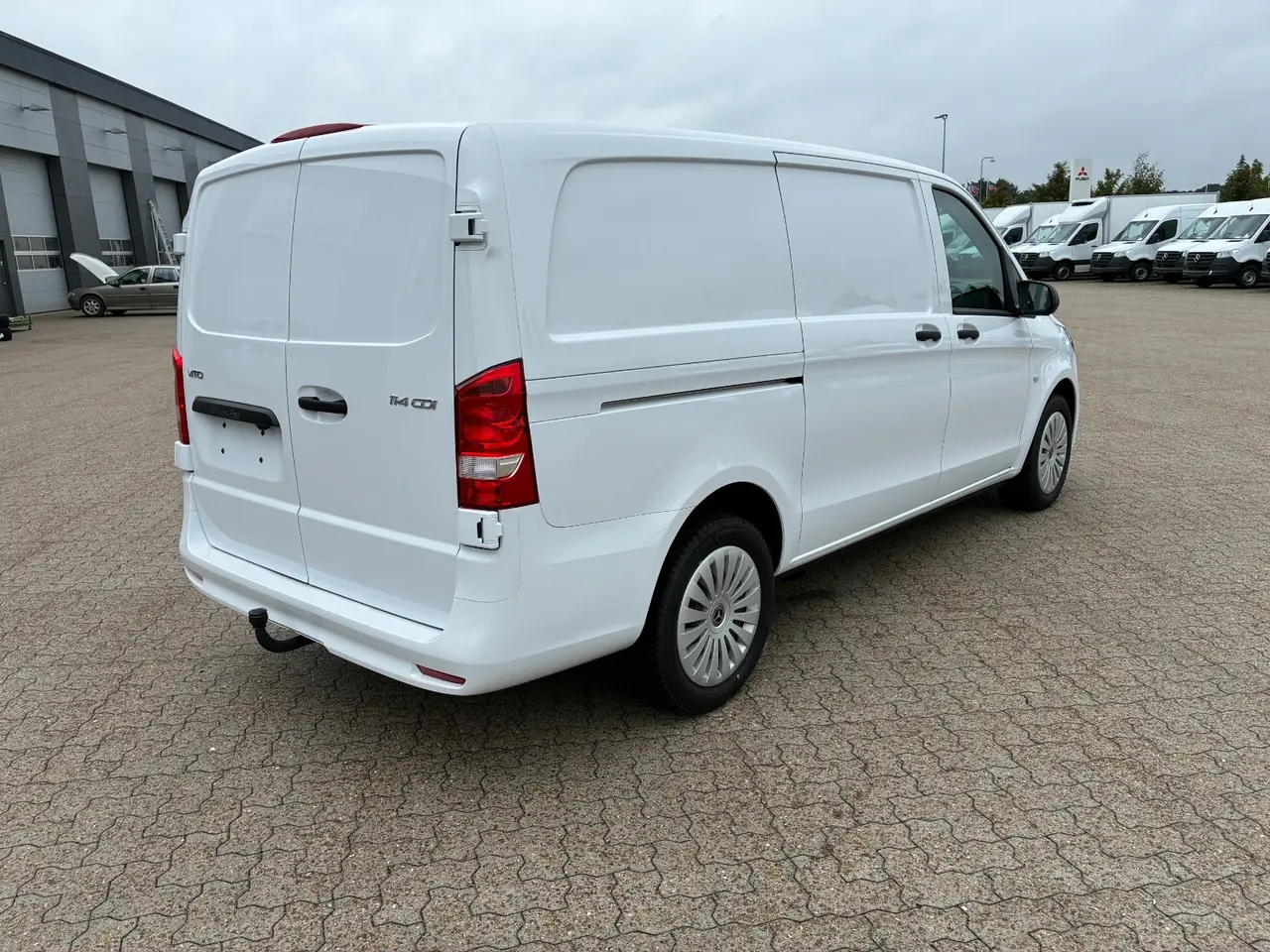 Billede 2 - Mercedes Vito 114 2,0 CDi A2 Kassevogn PRO RWD