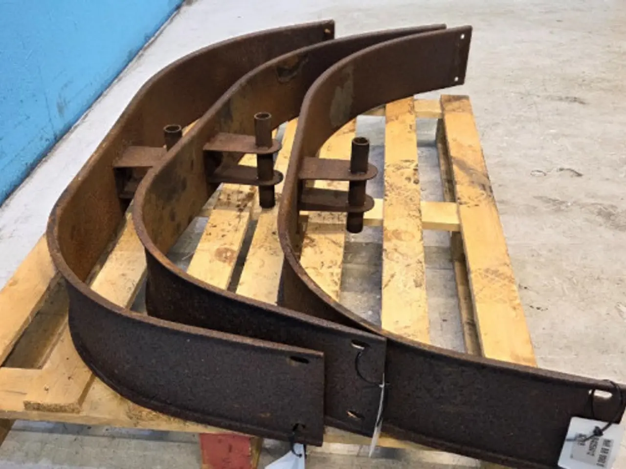 Billede 8 - New Holland BB9060S Plade 84058412  3 Stk