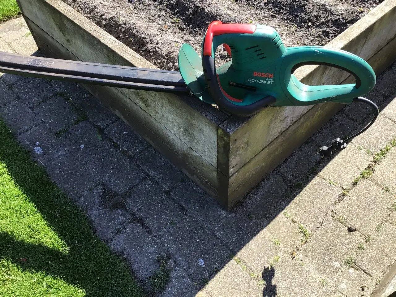 Billede 1 - Bosch el-hækkeklipper 600-24 st