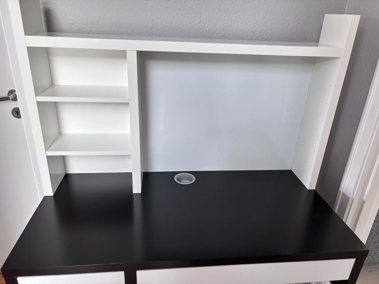 Billede 2 - IKEA Micke skrivebord