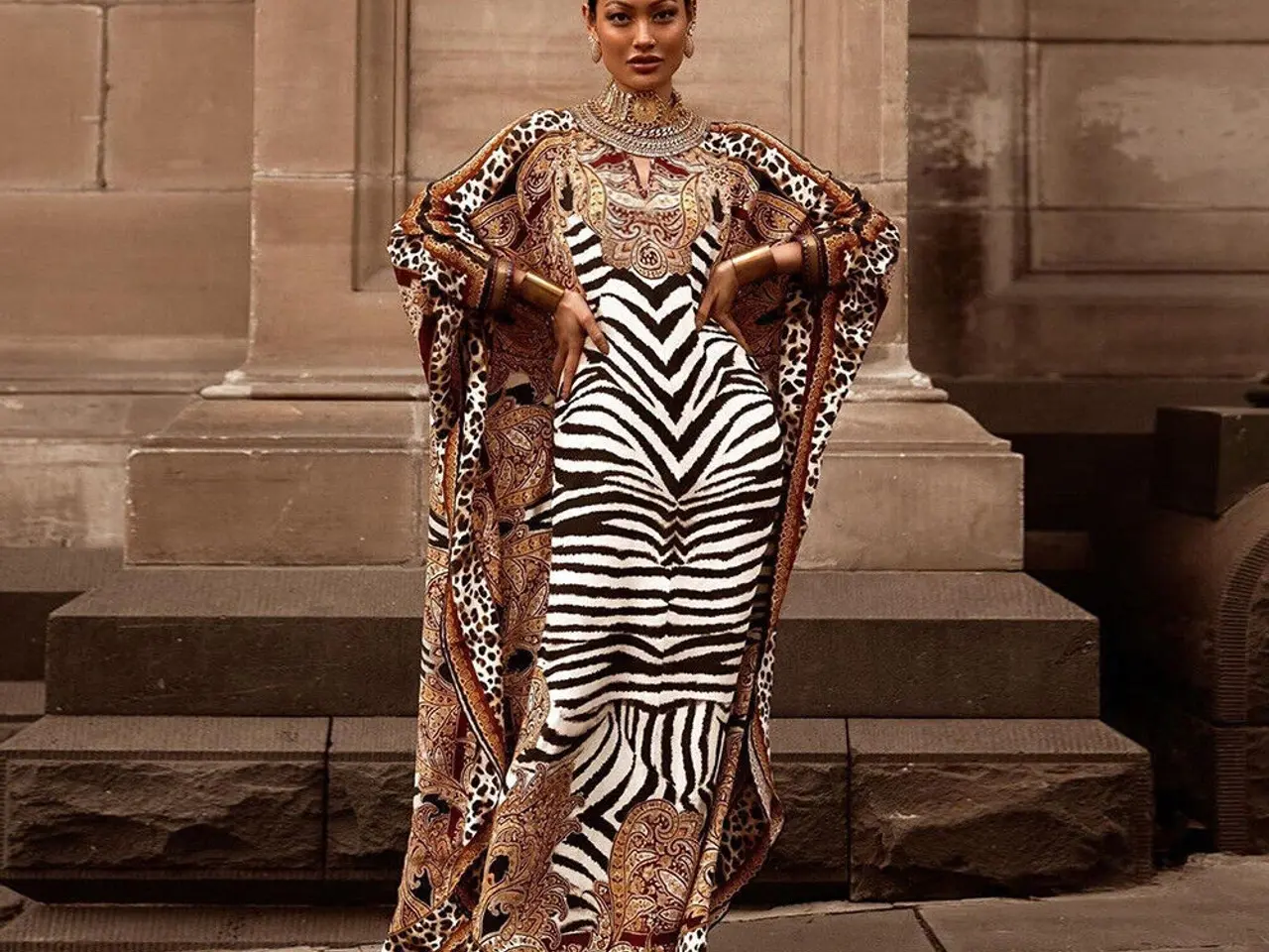 Billede 1 - Maxi m.animal Print til vilde fest/t.plus damer