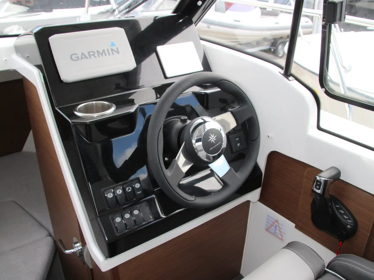 Billede 28 - Jeanneau 695 Cruiser Serie2