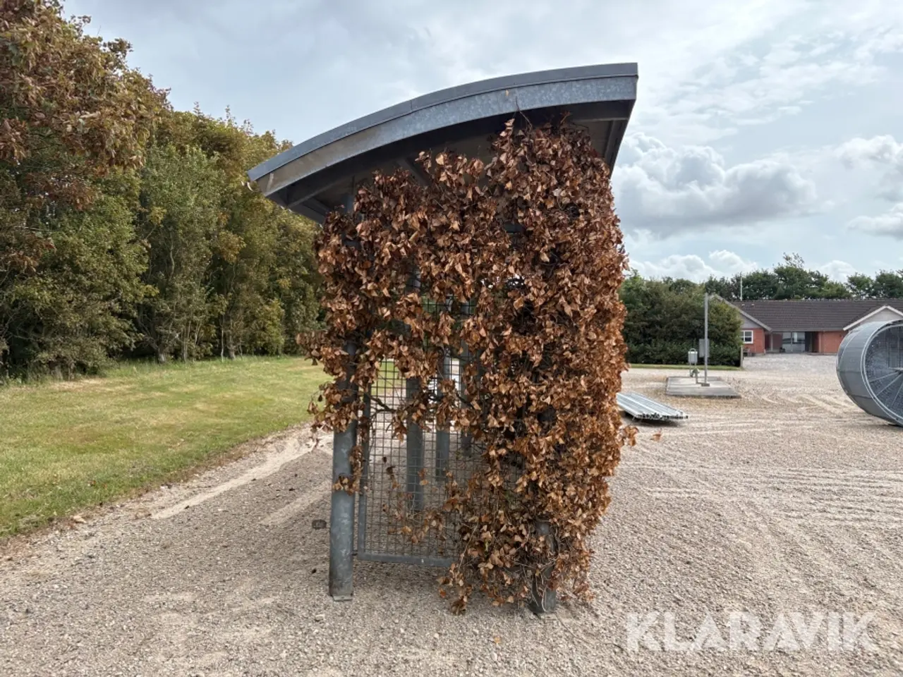 Billede 4 - Skur galvaniseret stål med tag