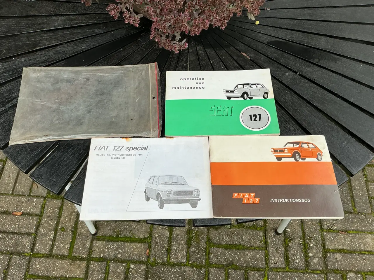 Billede 1 - Fiat 127 originale bøger
