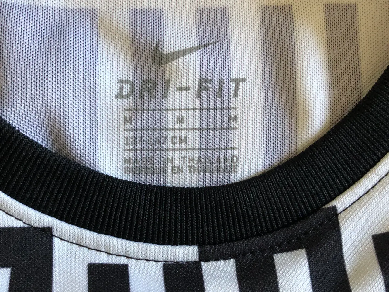 Billede 9 - T-shirt til børn  -  samlet