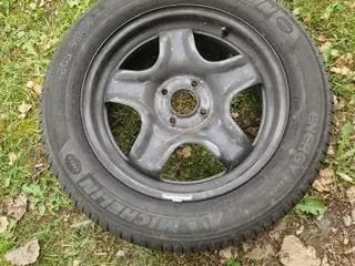 Dæk og fælge fra Dacia