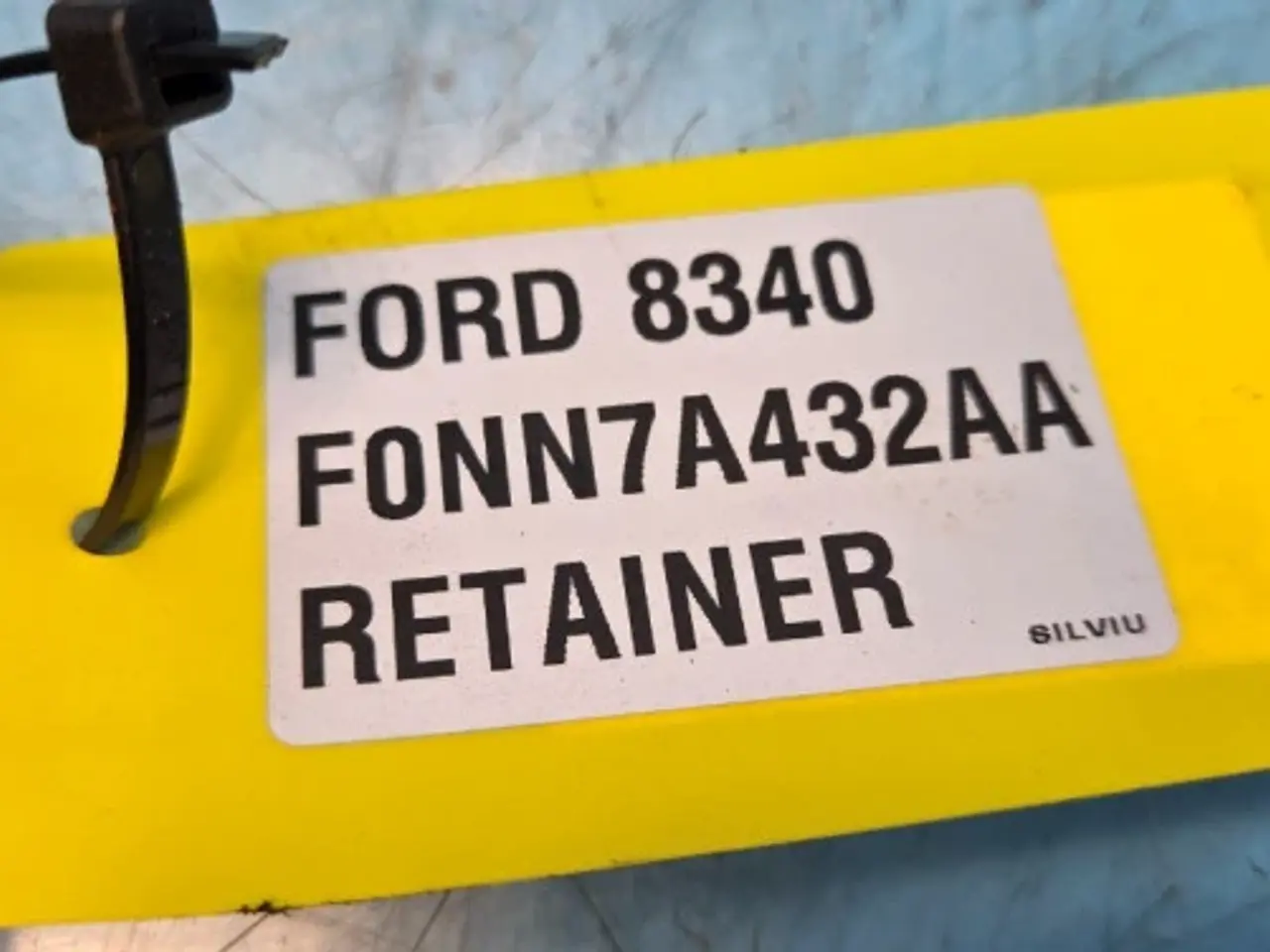 Billede 12 - Ford 8340 Holder F0NN7A432AA