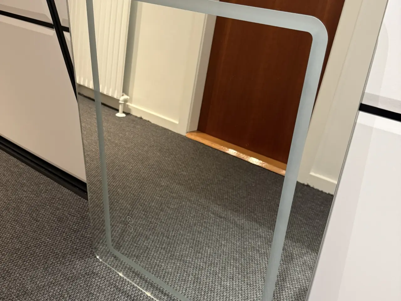 Billede 1 - Firkantet Spejl med LED-lys, 60x80