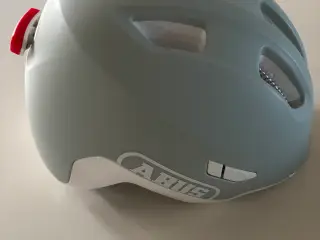 Ny Abus cykelhjelm