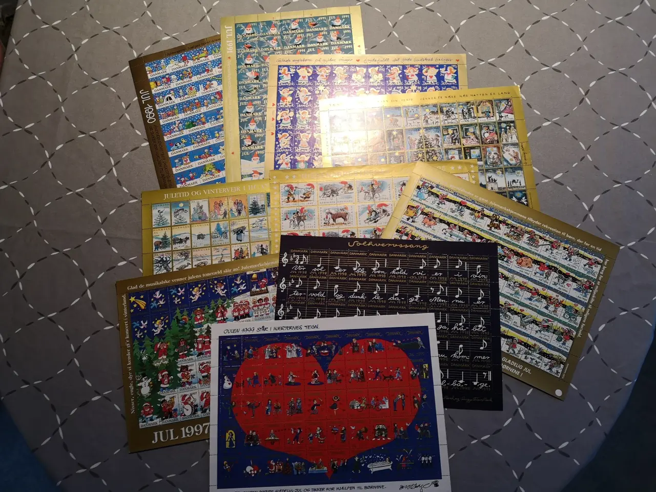 Billede 1 - Danske julemærker fra 1990 til og med 1999