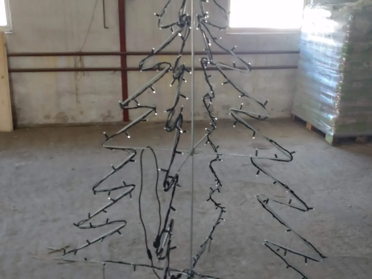 Billede 1 - Lysende juletræ galvaniseret ca 190cm høj