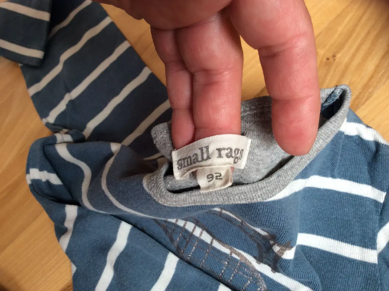 Billede 3 - Stribet bluse
