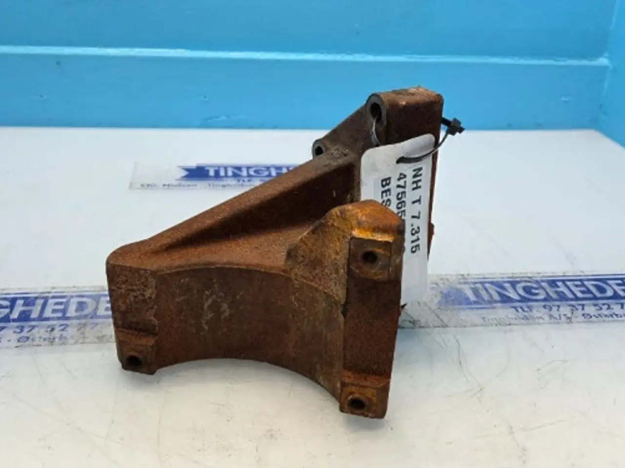 Billede 4 - Iveco F4DGE617D*V007 Beslag 47565048