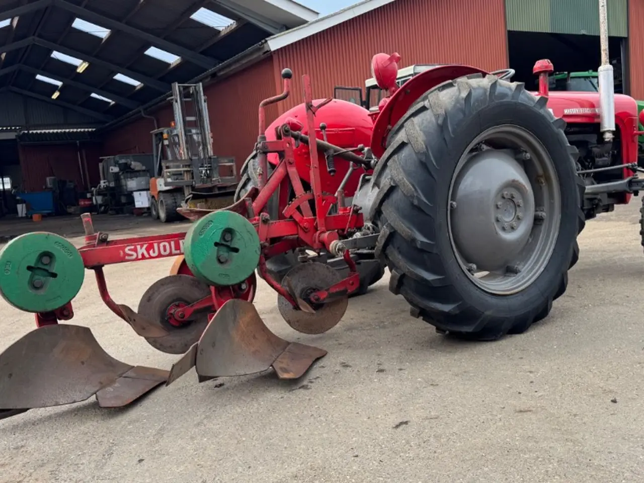 Billede 3 - Massey Ferguson 35 Veterantraktor med plov