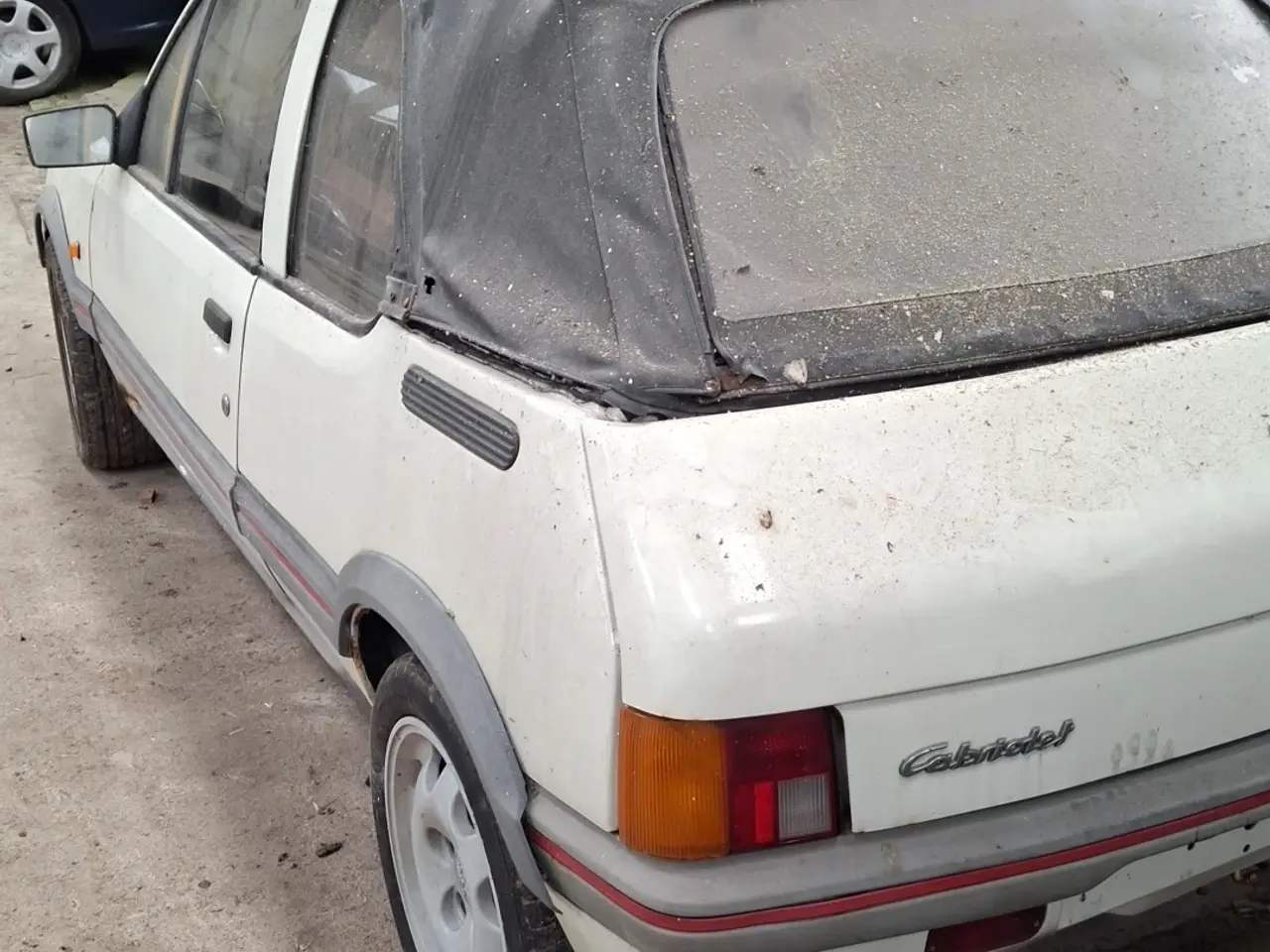 Billede 4 - Peugeot 205 cabriolet