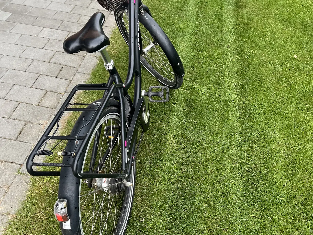 Billede 2 - Pigecykel 24” sælges