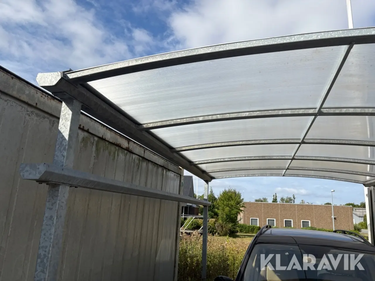 Billede 4 - Carport med buet overdækning
