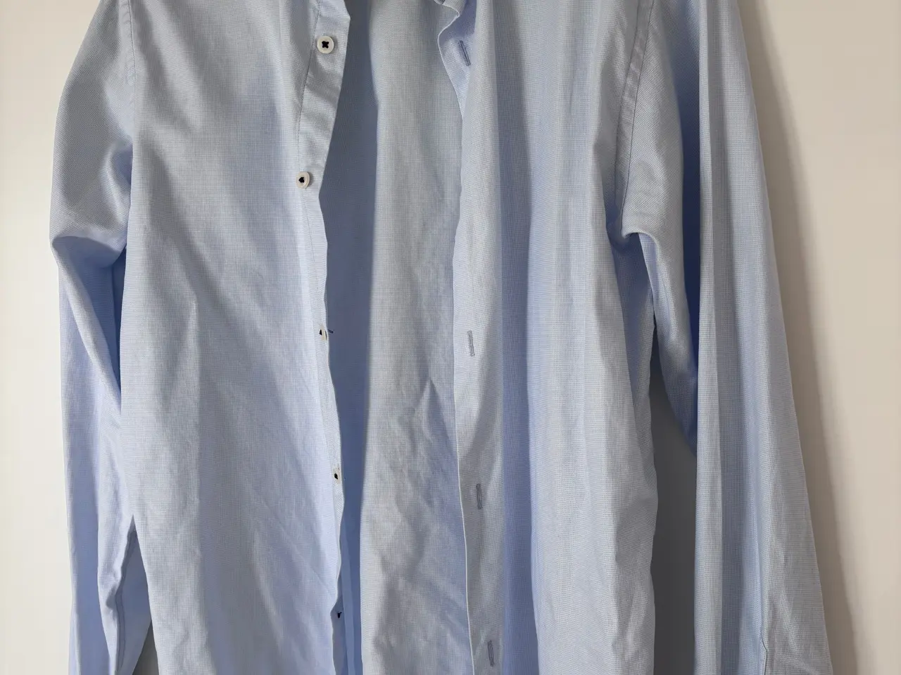 Billede 1 - Jack & jones skjorte lyseblå