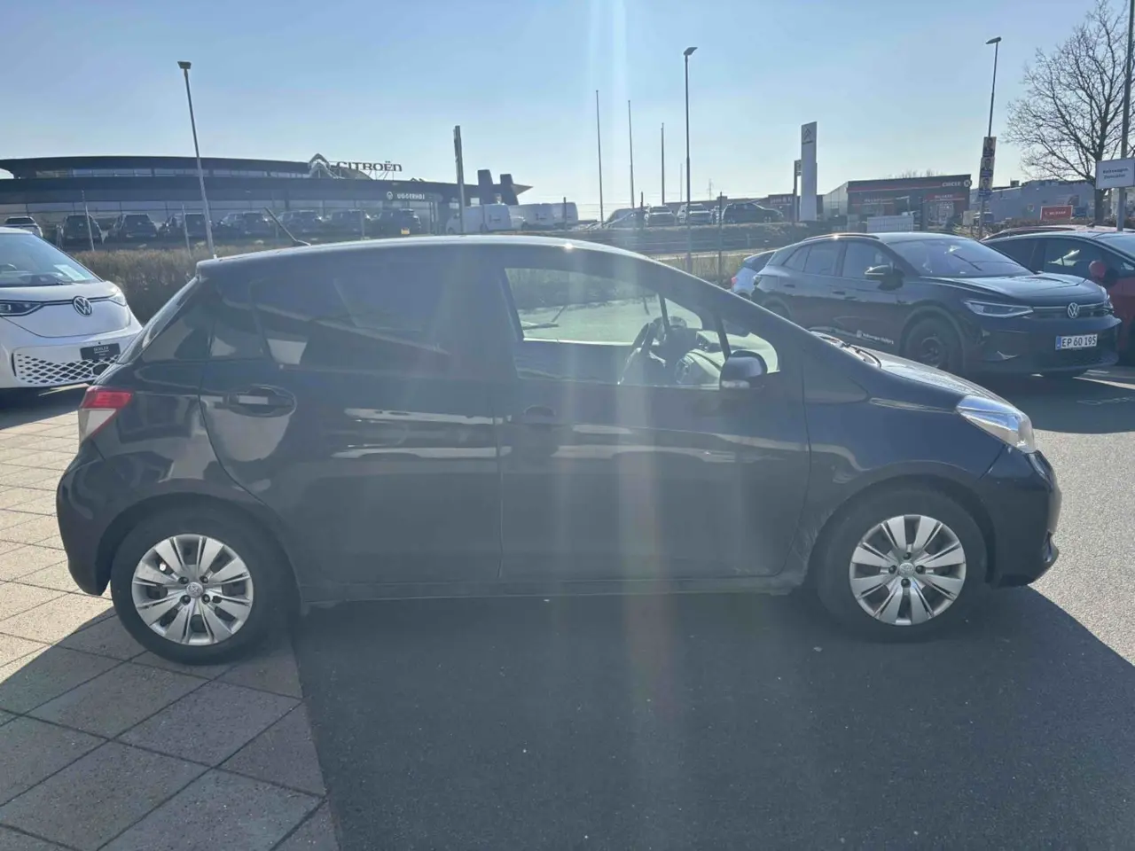 Billede 3 - Toyota YARIS T2 Touch1.3.B.1.EJER+A/C