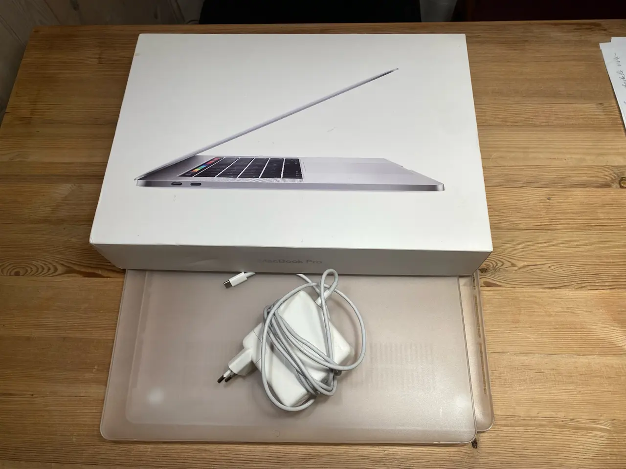 Billede 9 - MacBook Pro 15" (2018) – 16 GB RAM – 256 GB SSD