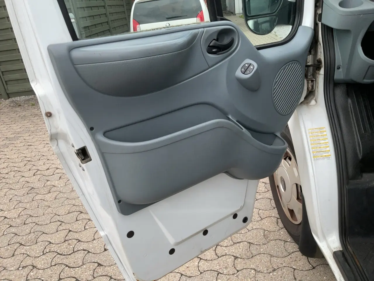 Billede 15 - Ford Transit 350L Van 2,2 TDCi 125 Ambiente FWD