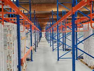 Kæmpe flyttesalg af pallereoler.