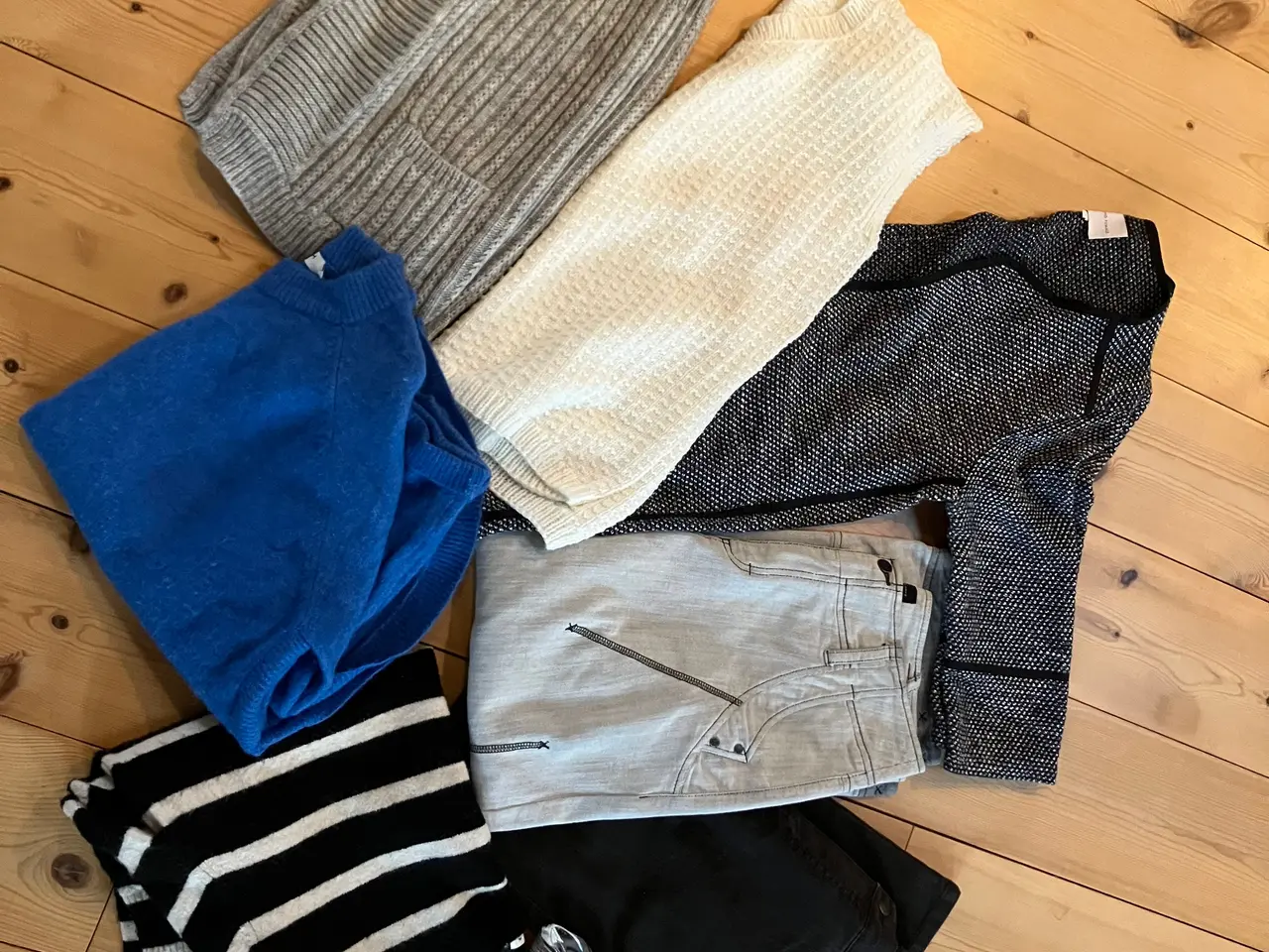 Billede 1 - 8 dele blandet str L / XL